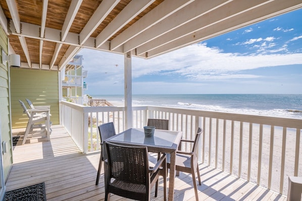 Private Oceanfront Deck