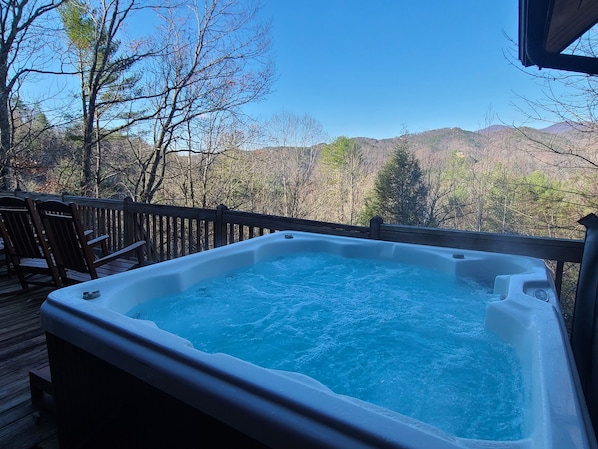 Black Bear Lodge at Leatherwood Mountains