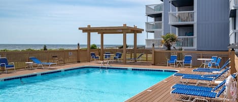 Sea Colony Oceanfront with Pool