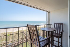 Oceanfront Balcony Outdoor Dining