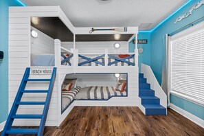 Upstairs Bunkbed