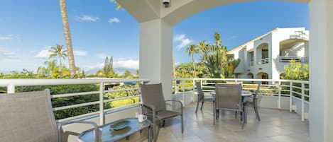 Private Lanai with Plenty of Space to Relax!