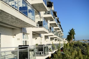 RVB Exterior balcony 9614