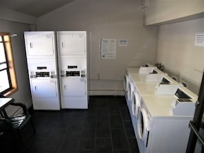 Common laundry