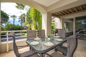 Lush landscaping adds privacy when dining al fresco. 