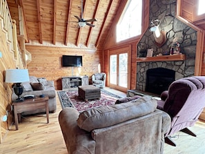 Living Room, Fireplace, Smart TV & Deck Access