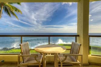Family Retreat W/Kitchen and Lanai–Poipu Shores<br>