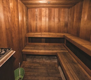 65153548-H1-Slyline_Sauna_9178-min