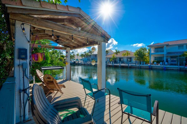 Dock