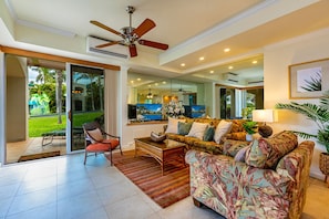 Relax in comfort in the living room