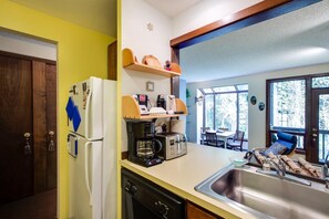 Another view of the kitchen
