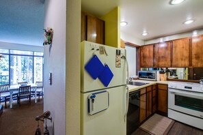 Flooring, Furniture, Chair, Indoors, Room
