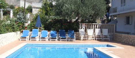 Utomhuspool