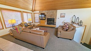 Upstairs Living Area