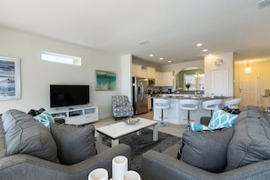 07_Open_plan_living_area_0721.jpg