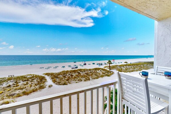 Private Beachfront Balcony with Bar Stool Seating