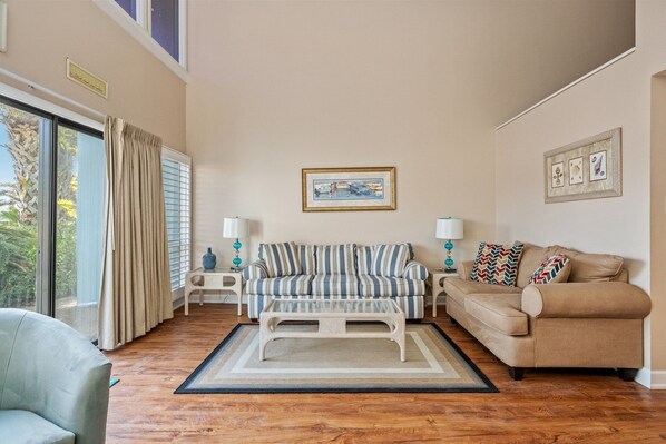 9-web-or-mls-22400-front-beach-rd-21