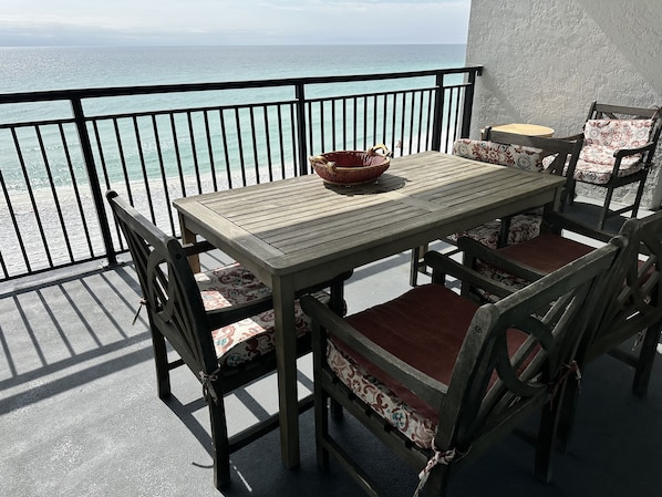 Balcony seating/dining and view