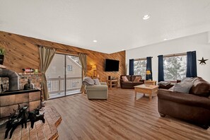 Straight from the front door will take you to the main floor with Living, Dining, Kitchen, and bathroom