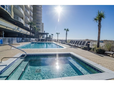 Exceptional 20th Floor Gulf Front End Unit Condo w/ Spectacular Panoramic Views!