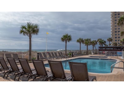 Exceptional 20th Floor Gulf Front End Unit Condo w/ Spectacular Panoramic Views!