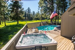 A brand new 7 person hot tub