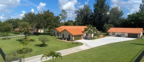 Aerial of Horseshoe Home