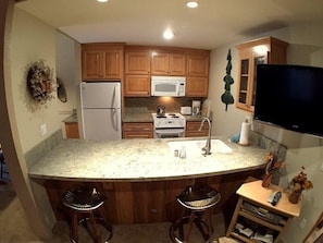 Bar and Dining