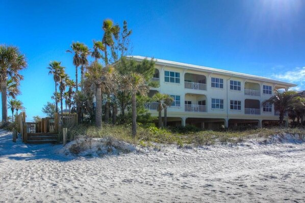 Located ON the Beach, no streets to cross and nothing to block the View
