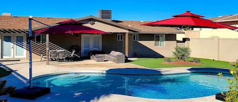 Lake Havasu City Vacation Rental | 4BR | 3BA | 1,790 Sq Ft | 1 Step for Access