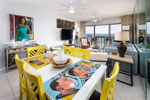 Dining and living room view - Open concept