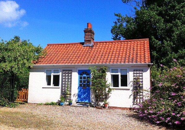 Exterior view, Greengadges Loge 