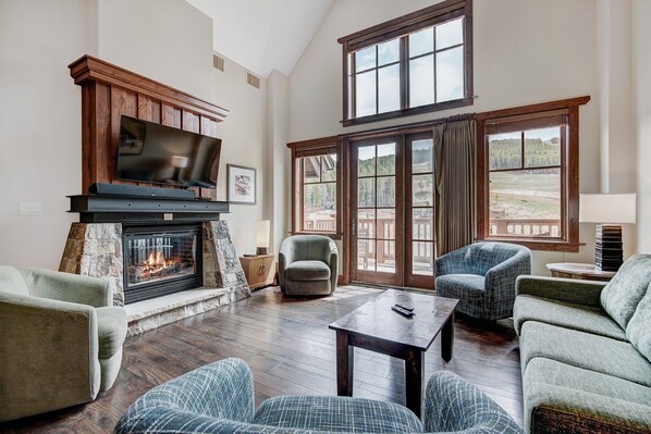 Building, Furniture, Indoors, Living Room, Room