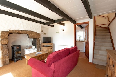 Traditional cottage in central Cornwall!