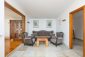 Salon 2