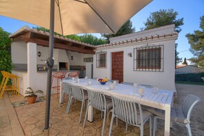 Outdoor dining area