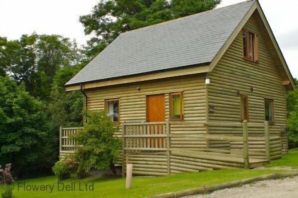 Holly Luxury (Double Storey) Holiday Lodge (Pet Friendly)