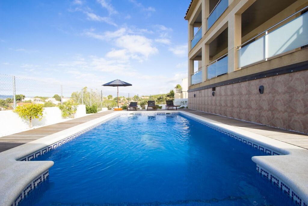 Picture of villa