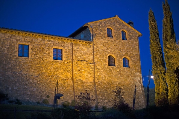 Façade