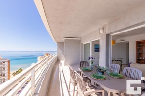Balcony/ terrace