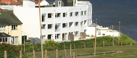 Seacliff as seen from the putting green (Salty Towers in middle of terrace)