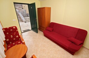 Living room 2