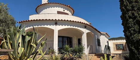 Villa Castell - 1