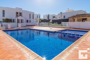 Communal swimming pool