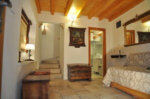 Living room 2