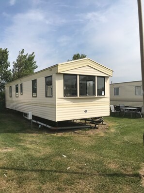 Caravan three bedrooms spacious 