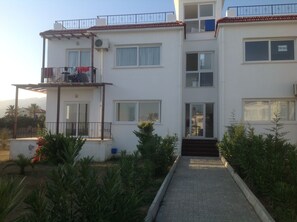 Balcony and roof terrace - all yours with privacy.
All rooms are air conditioned