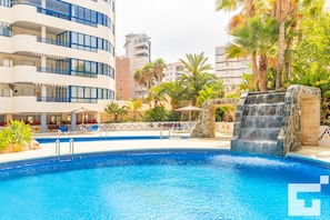 Piscine communautaire
