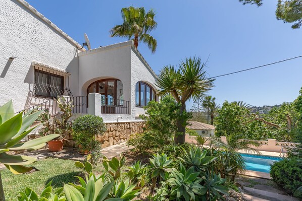 with private pool and terrace