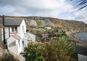 Superb coastal location 